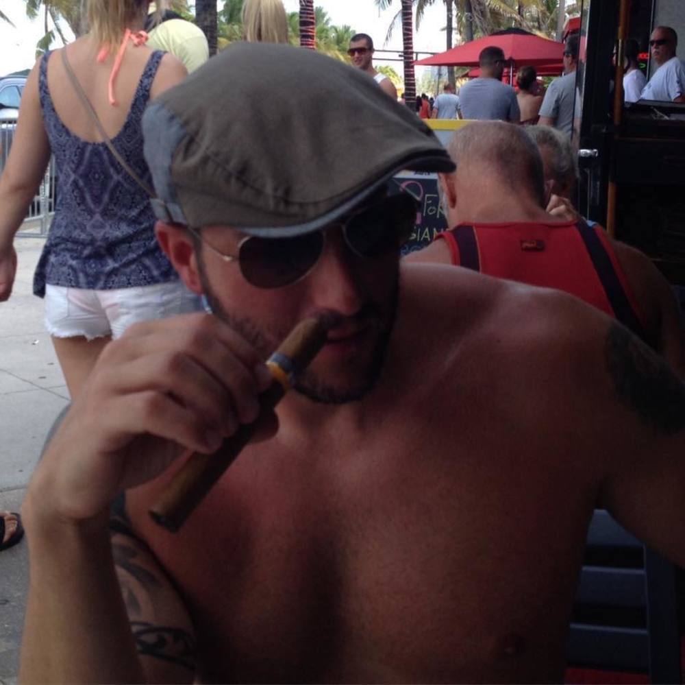 Meet your Posher, Joe